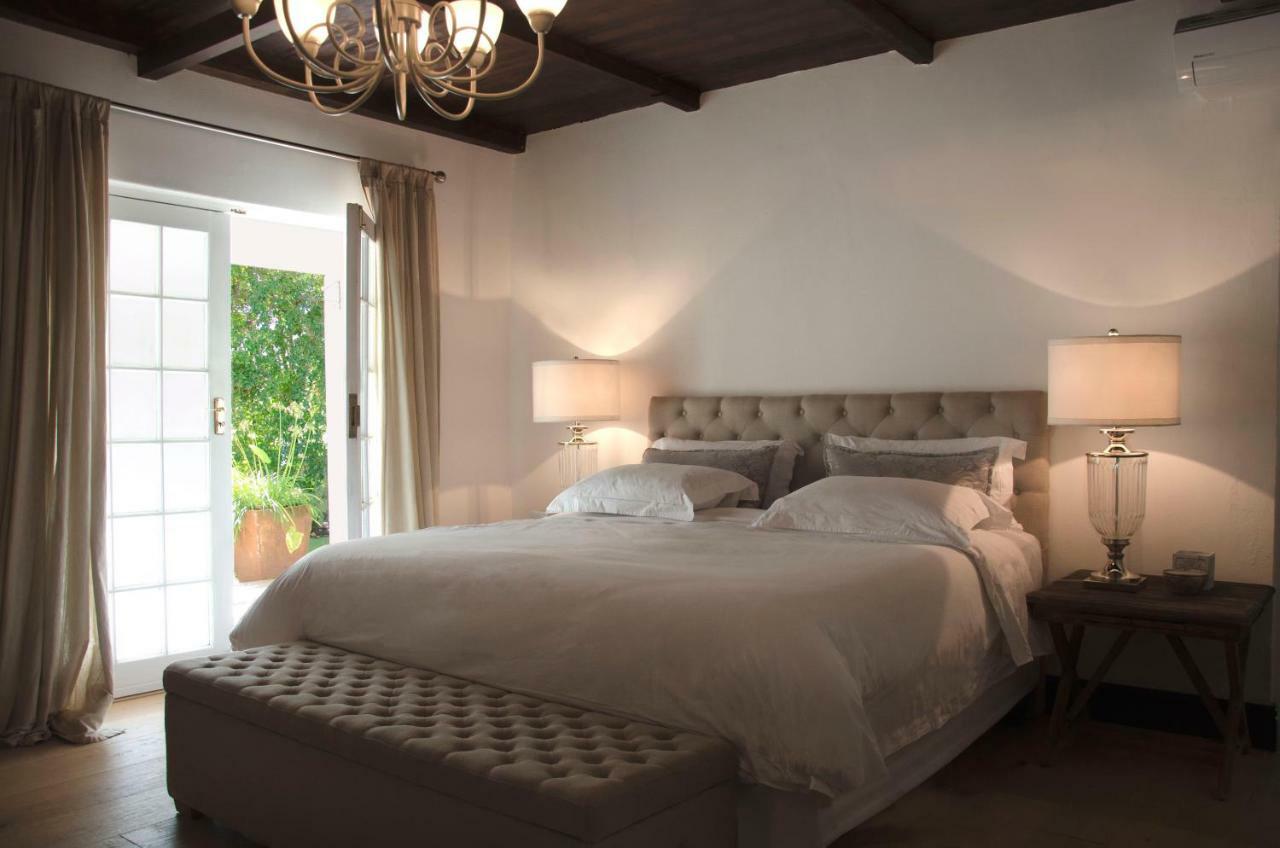 La Paris Estate Hotel Franschhoek Exterior photo